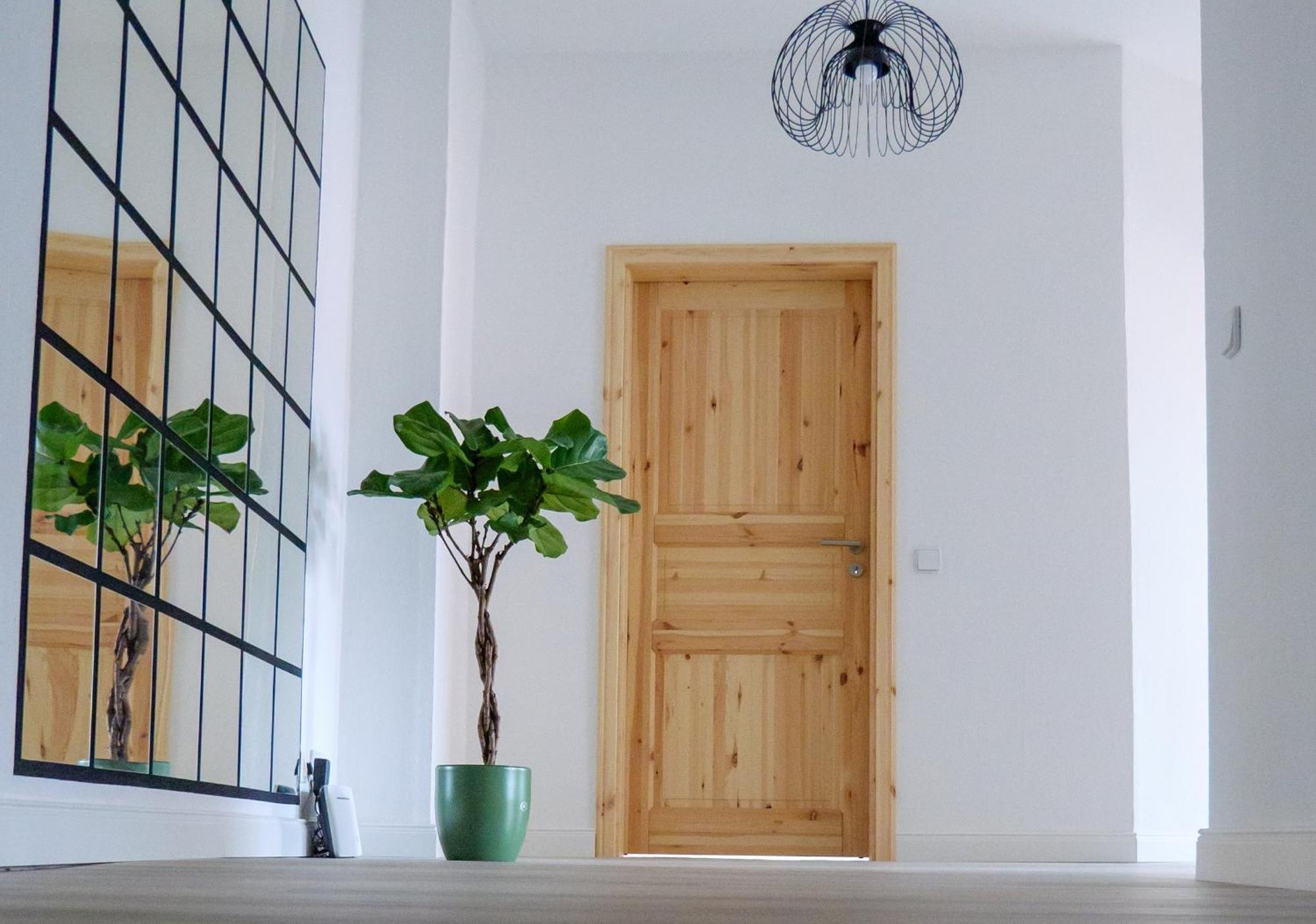 Amao-Brown I Exklusives City-Apartment I 85Qm I Privatparkplatz & Komfort I King-Size Bed Lahr  Bagian luar foto